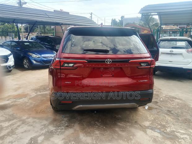Toyota Highlander 2024