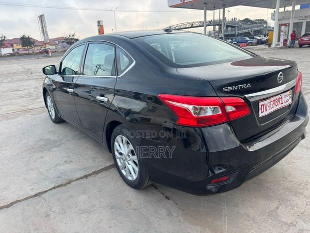 Nissan Sentra 2017 Black