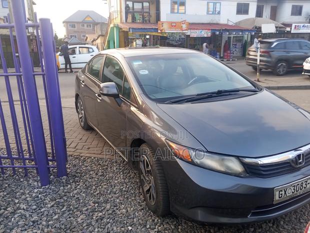 Honda Civic 2012 Beige