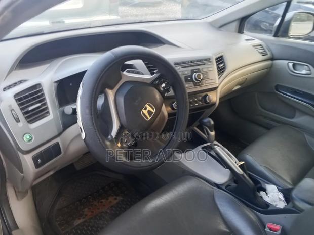 Honda Civic 2012 Beige