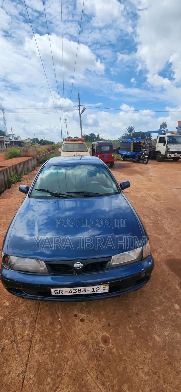 Nissan Almera 2005 Blue