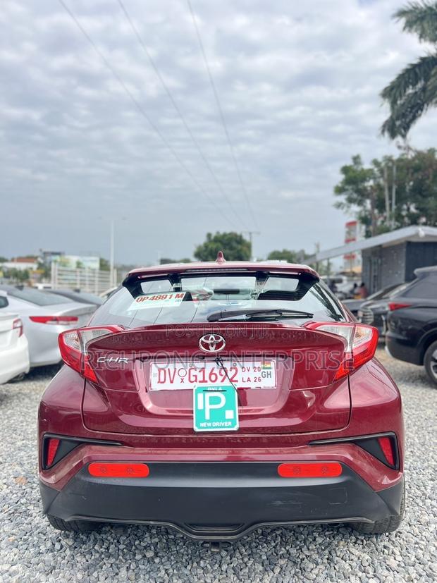 Toyota C-HR XLE FWD 2019 Red