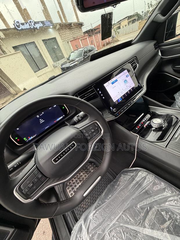 Jeep Grand Wagoneer 2023 Black