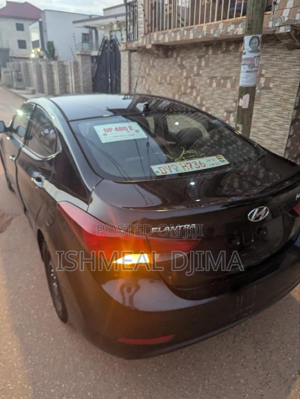 Hyundai Elantra 2016 Black