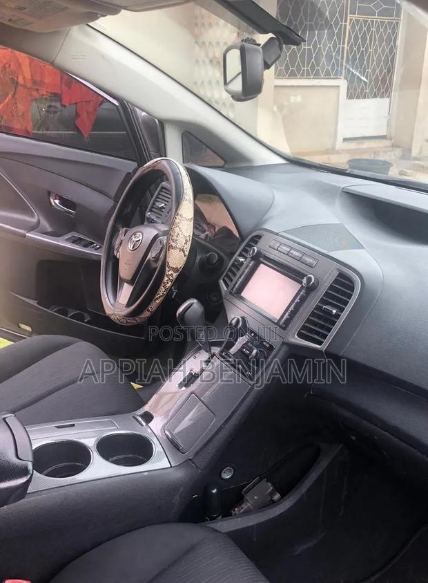 Toyota Venza 2014 Brown