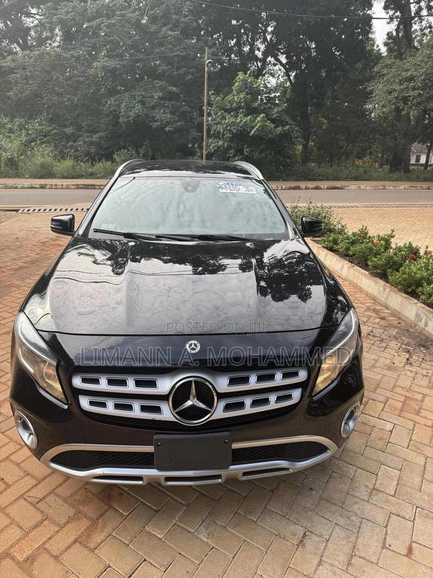 Mercedes-Benz GLA 250 2019 Black