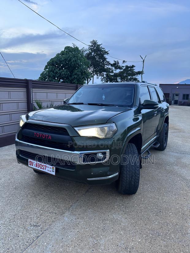 Toyota 4-Runner Limited 4dr 4x4 (4.0L 6cyl 5A) 2016 Green
