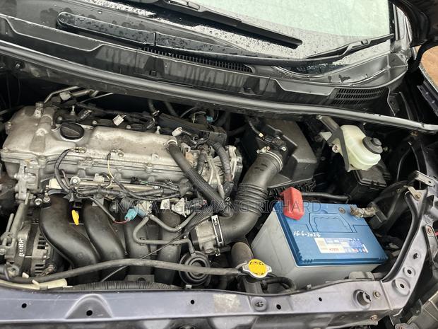 Toyota Voxy ZS Kirameki III 2WD 8-Seater 2013 Blue