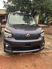 Toyota Voxy ZS Kirameki III 2WD 8-Seater 2013 Blue for sale