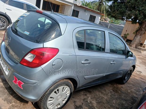 Opel Corsa 2010 Gray