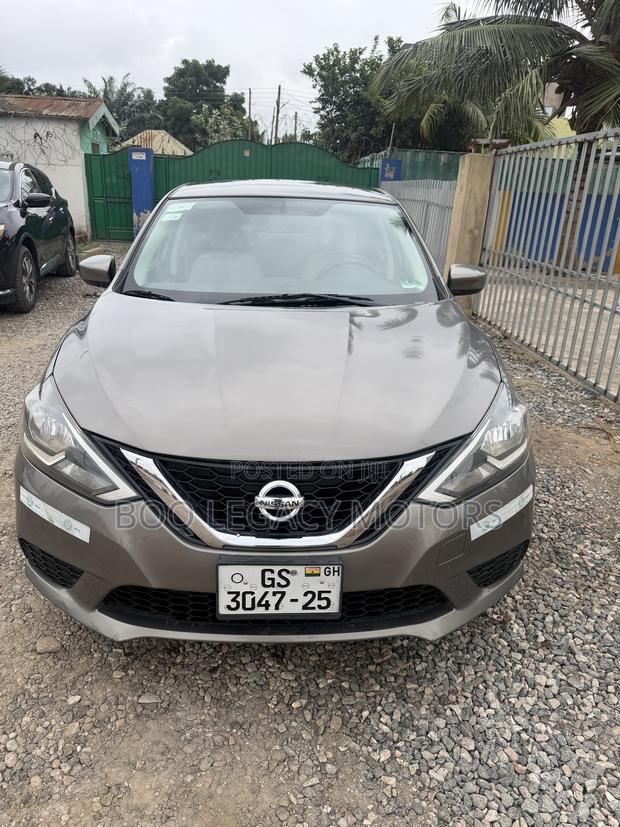 Nissan Sentra 2017 Gray