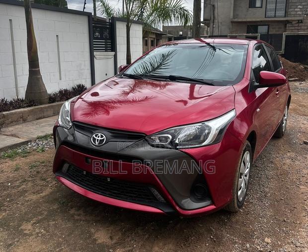 Toyota Yaris 2019 Red