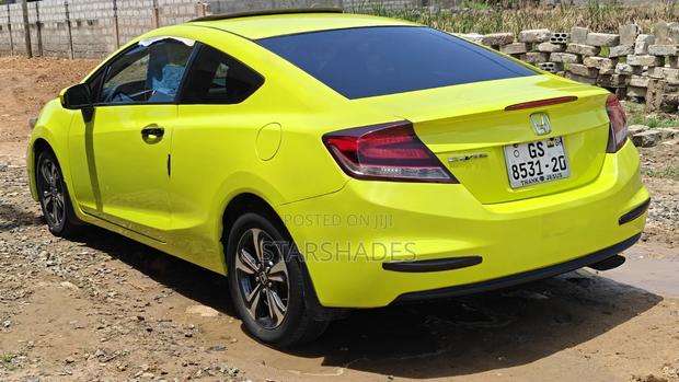 Honda Civic EX 2dr Coupe (1.8L 4cyl CVT) 2014 Yellow