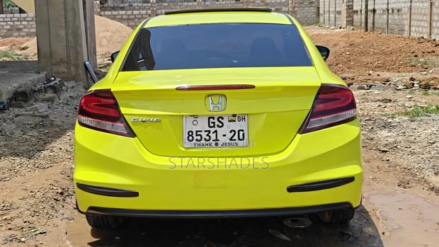 Honda Civic EX 2dr Coupe (1.8L 4cyl CVT) 2014 Yellow
