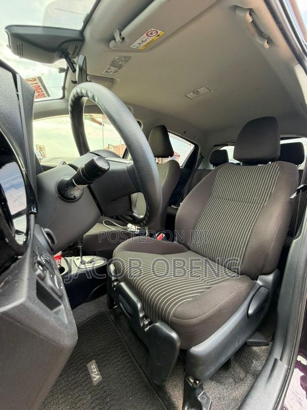 Toyota Vitz 2015 Black