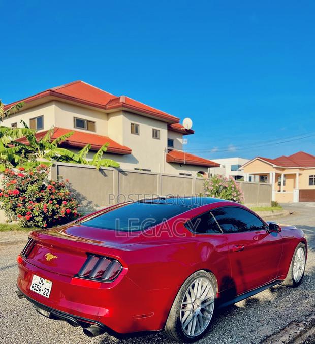 Ford Mustang EcoBoost 2dr Coupe (2.3L 4cyl Turbo 6M) 2015 Burgundy