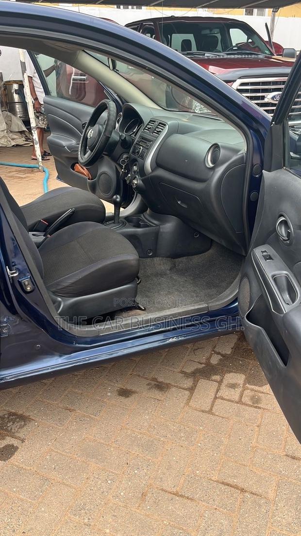 Nissan Sentra 2012 Blue