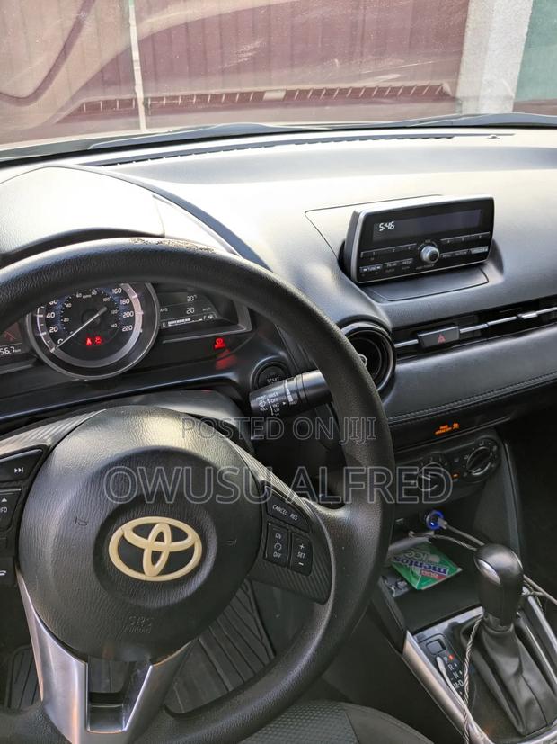 Toyota Yaris iA 1.5 FWD 2016 Gray