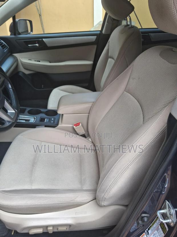 Subaru Outback 2.5i Premium AWD 2017 Blue