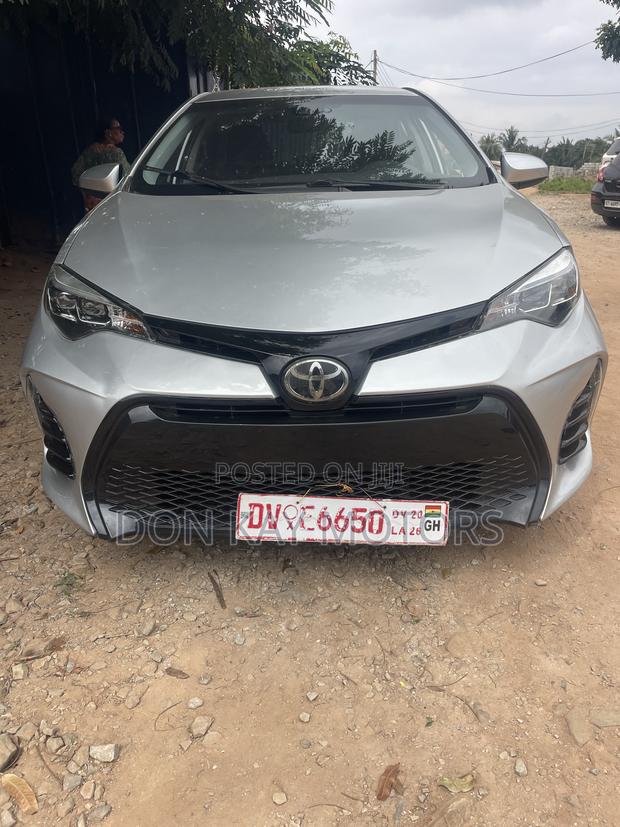 Toyota Corolla L (1.8L 4cyl 2A) 2019 Silver