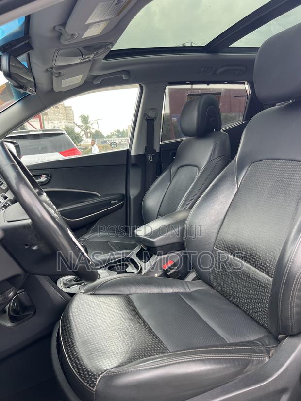 Hyundai Santa Fe 2015 White