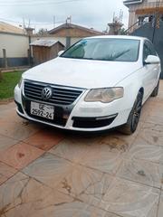 Volkswagen Passat 2008 White for sale