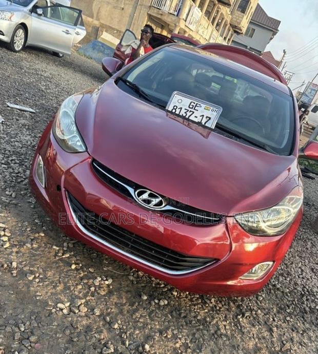 Hyundai Elantra GLS Sedan FWD (1.8L 4cyl 6A) 2013 Red