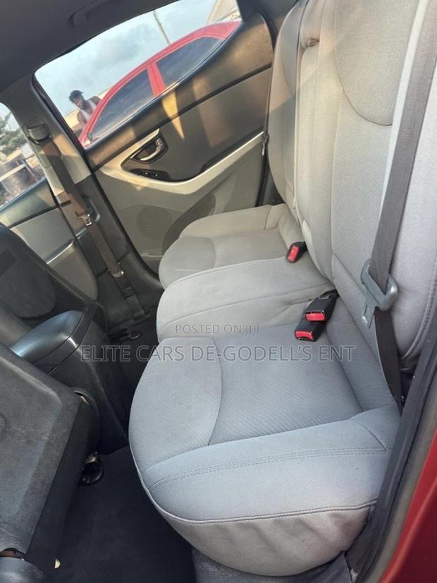 Hyundai Elantra GLS Sedan FWD (1.8L 4cyl 6A) 2013 Red
