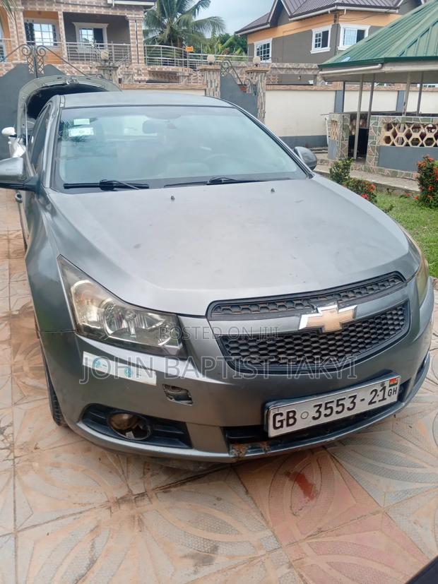 Chevrolet Cruze 2012 Gray