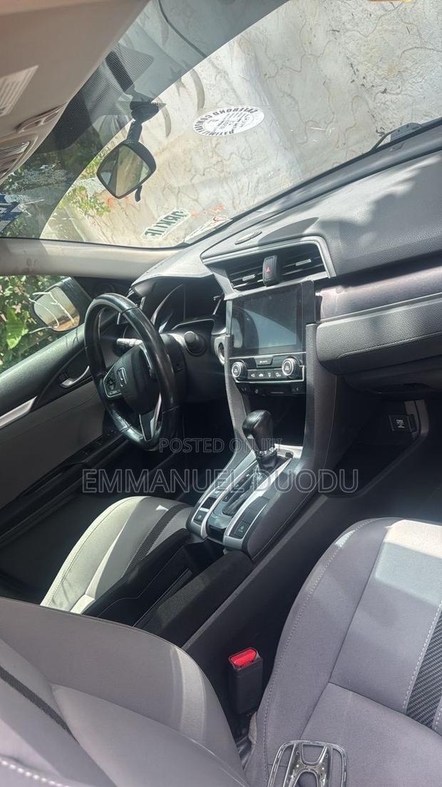 Honda Civic EX-T Sedan 2018