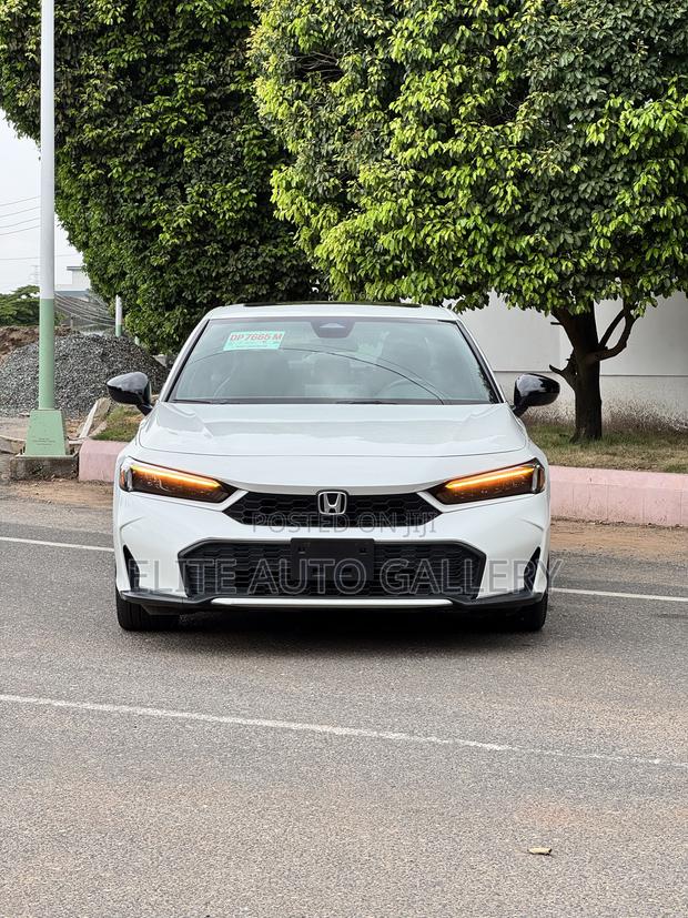 New Honda Civic Sport Hybrid Sedan 2026 White