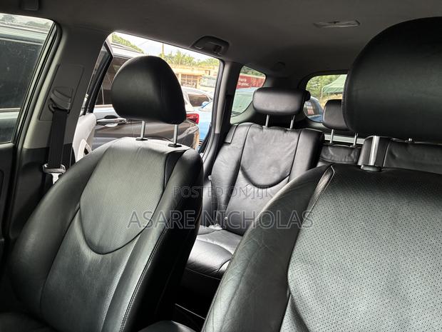 Toyota RAV4 2013 Black