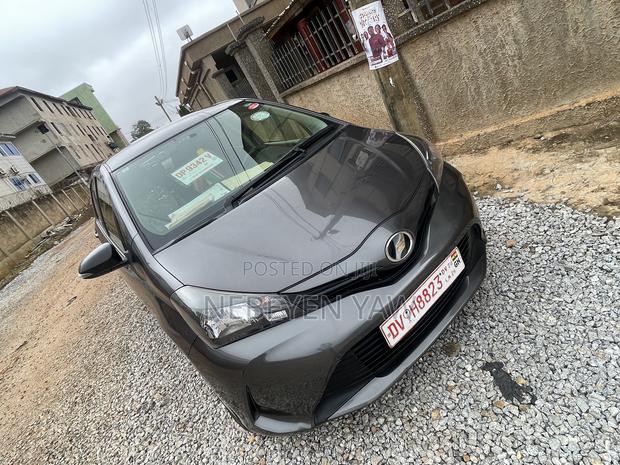 Toyota Vitz 1.3 FWD 3dr 2015 Black