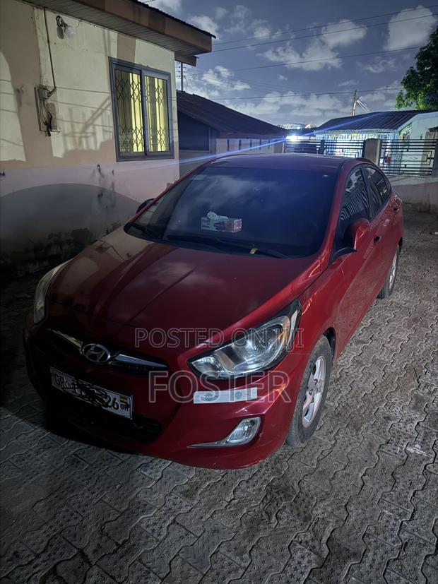 Hyundai Accent 2014 Red