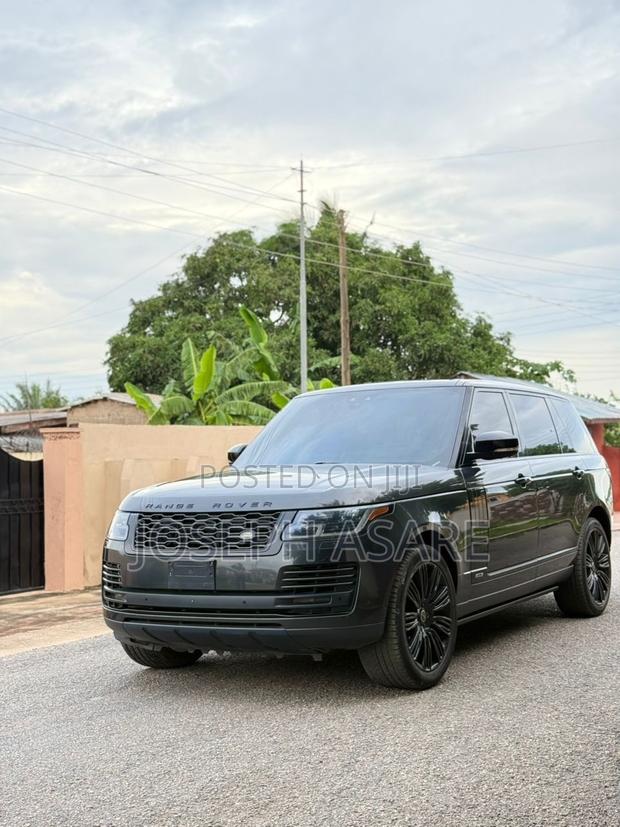 Land Rover Range Rover Supercharged LWB 2020