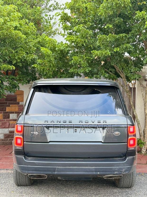 Land Rover Range Rover Supercharged LWB 2020