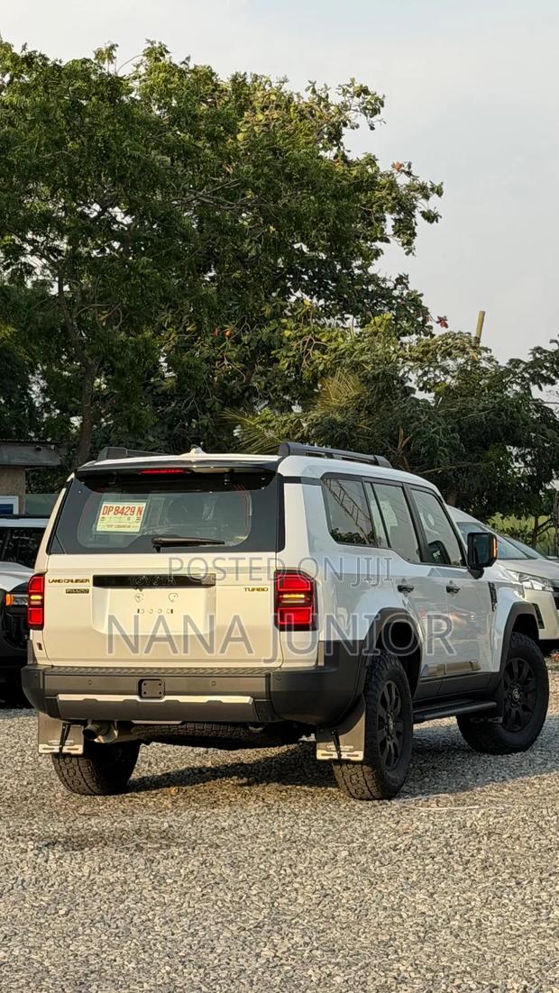 New Toyota Land Cruiser Prado 2025 White
