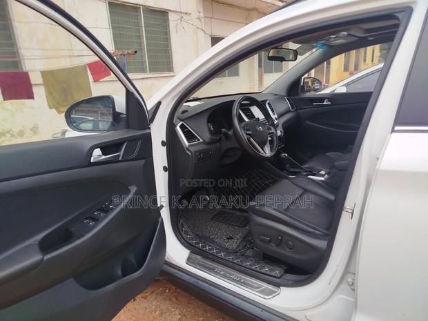 Hyundai Tucson 2018 White