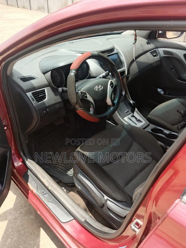 Hyundai Elantra 2013 Red