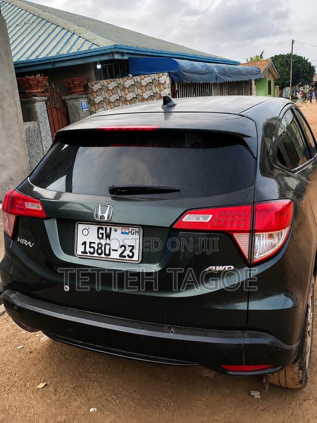 Honda HR-V 4dr SUV (1.5L 4cyl CVT) 2016 Green