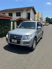 Mitsubishi Pajero V80 3.8 V6 GLS 2016 Silver for sale
