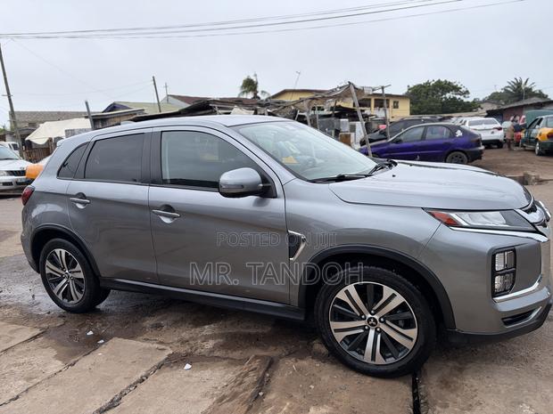 Mitsubishi Outlander Sport 2022 Gray