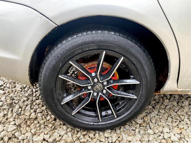 Toyota Matrix 2007 Silver