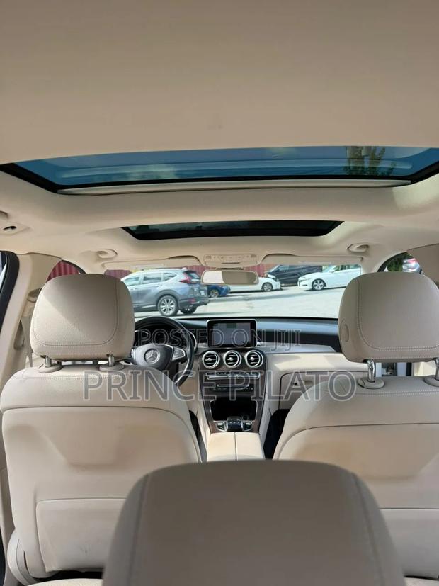 Mercedes-Benz GLC-Class 2019