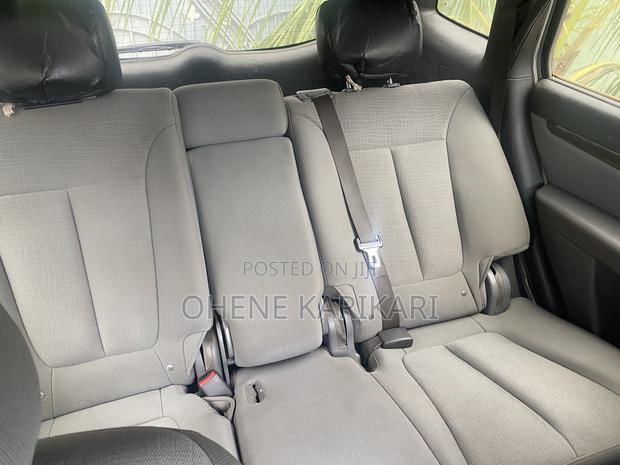 Hyundai Santa Fe 2010 Silver