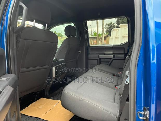 Ford F-150 2019 Blue