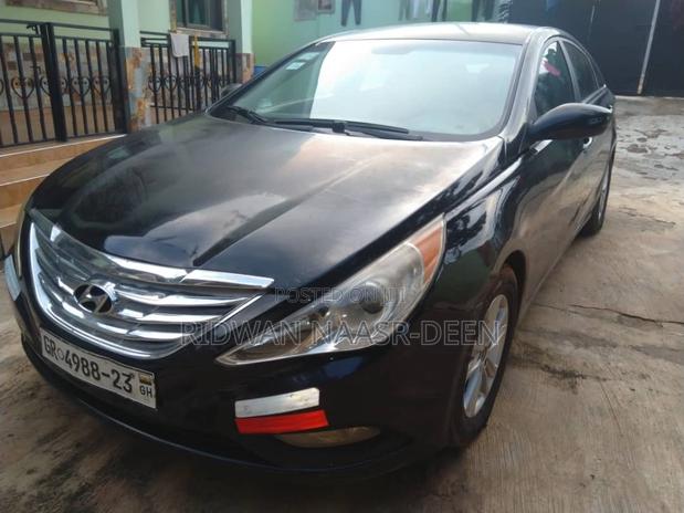 Hyundai Sonata SE 2.0T Sedan FWD (2.0L 4cyl 6A) 2011 Black