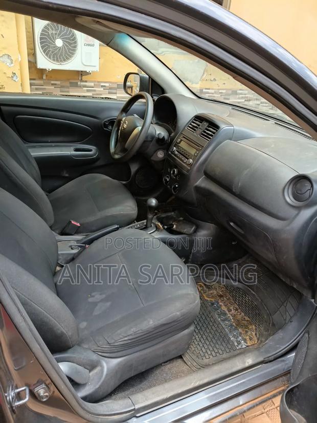 Nissan Versa 1.6 S 4dr Sedan (1.6L 4cyl 4A) 2015 Gray