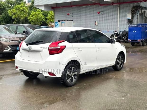 Toyota Yaris 2018 White