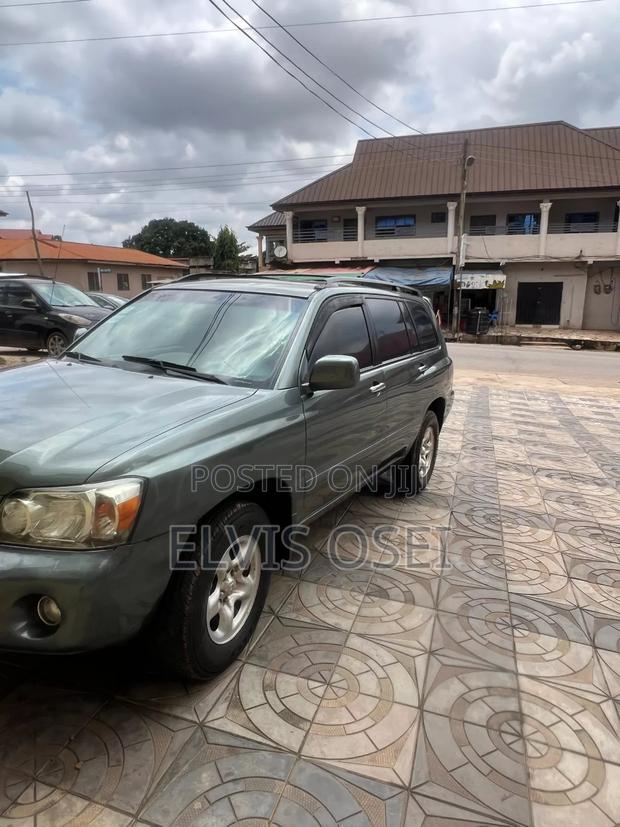 Toyota Highlander Limited V6 2006 Gray